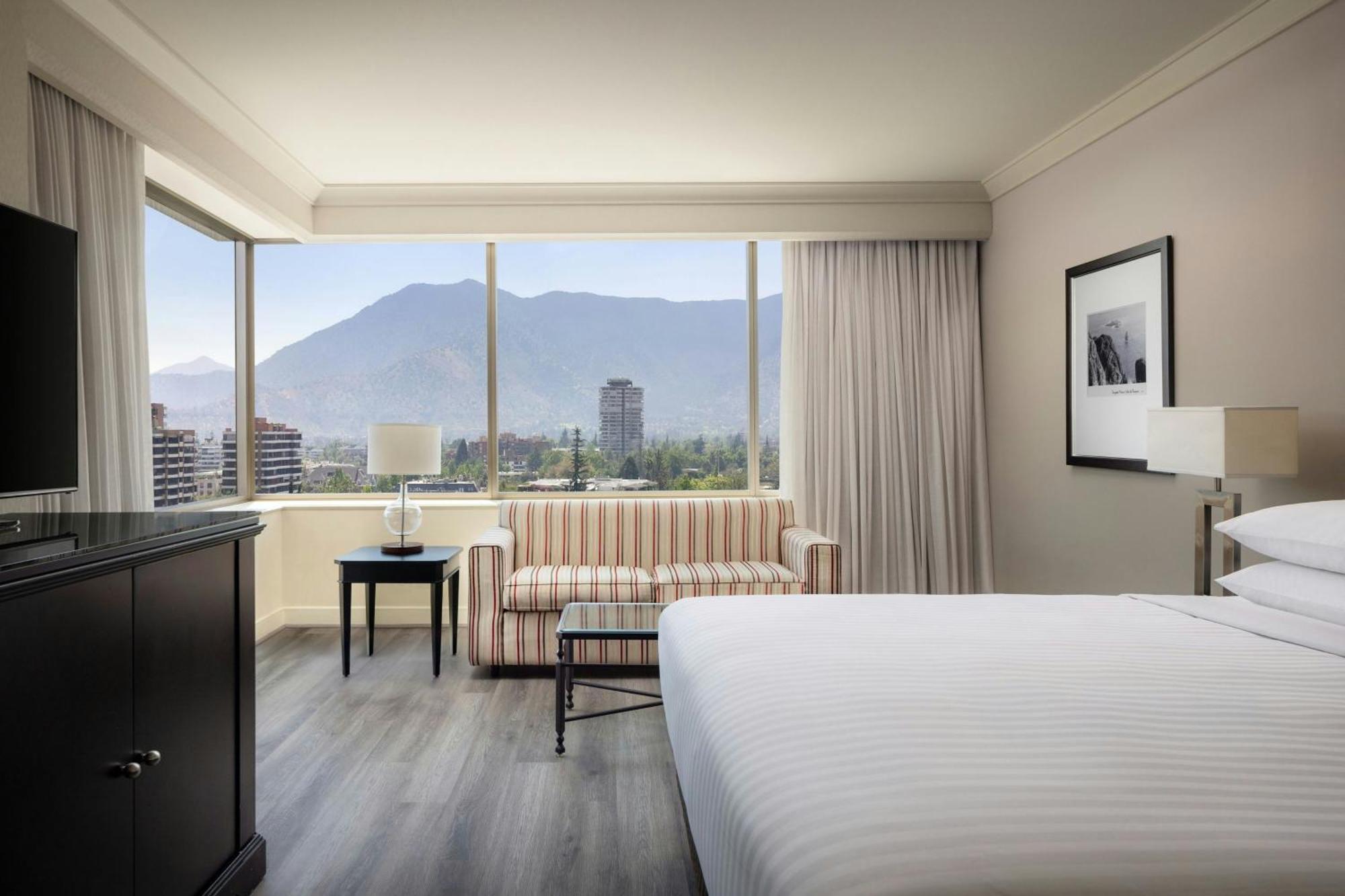 โรงแรมแมริออท ซานติอาโก ภายนอก รูปภาพ